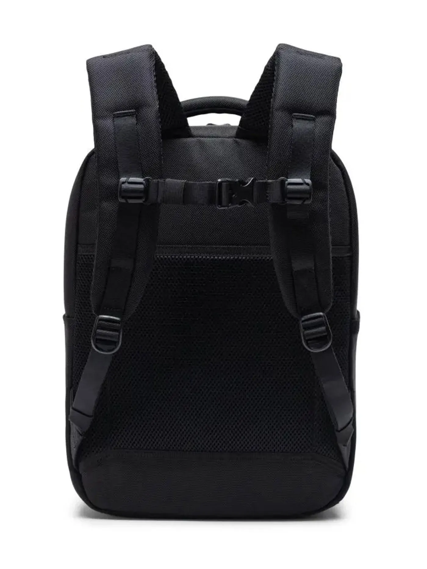 Tech Daypack Mid Volume 18L Backpack